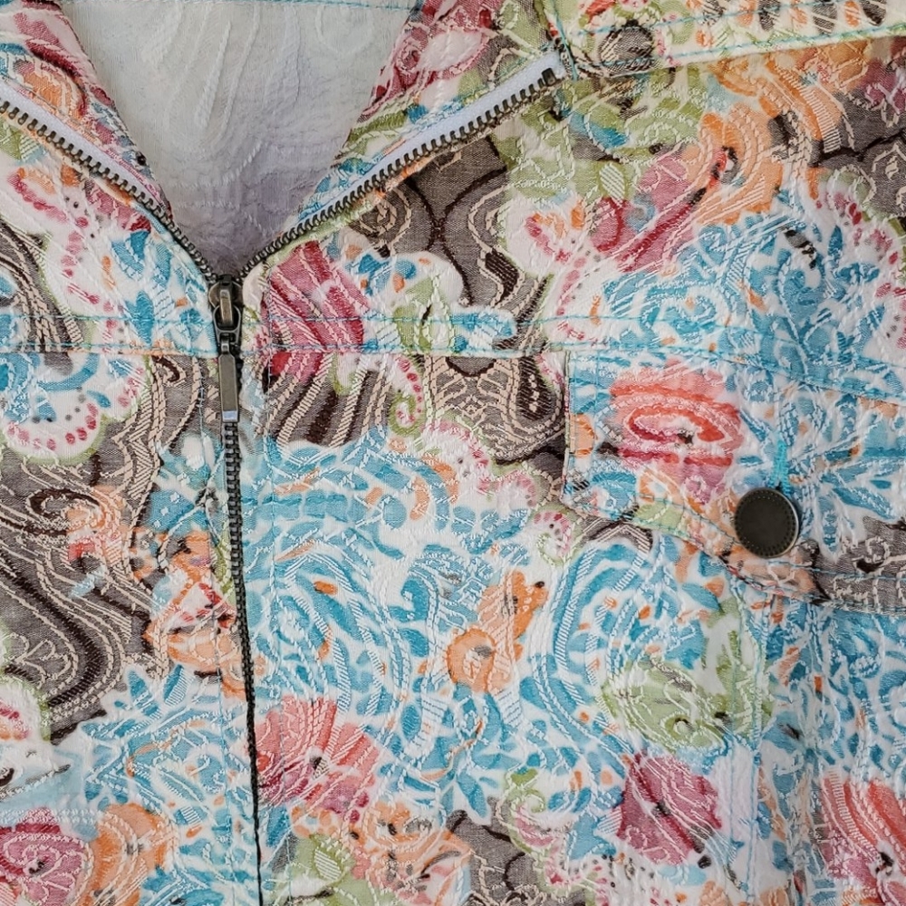 Jacket - Picture 4 of 4